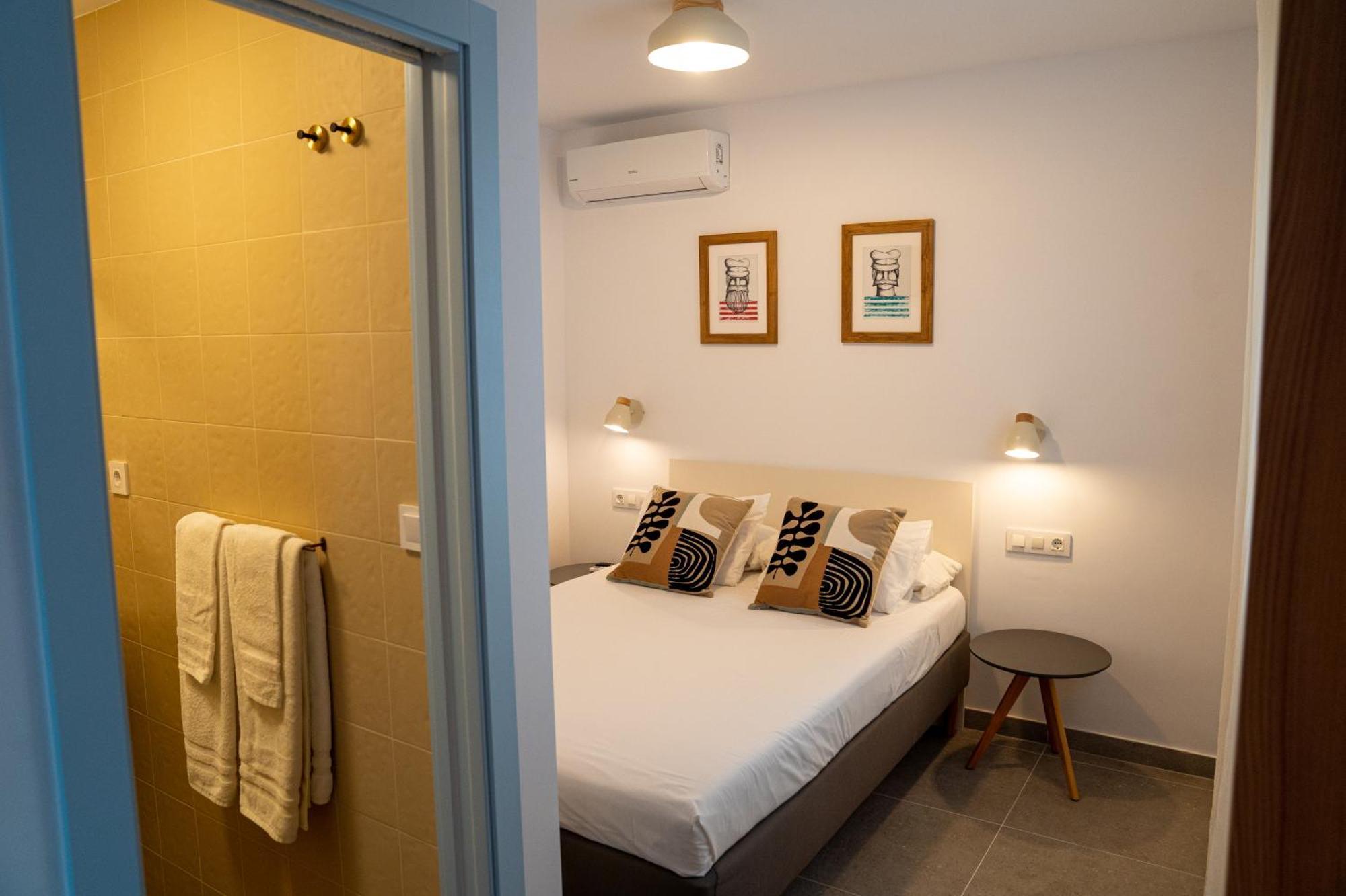 Hostal Tarantelo Conil 科尼尔-德拉弗龙特拉 外观 照片